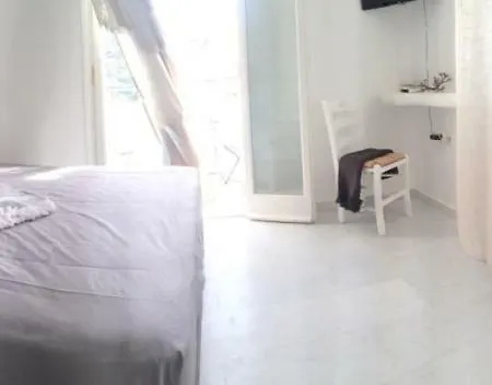 Vila Mm Pláka